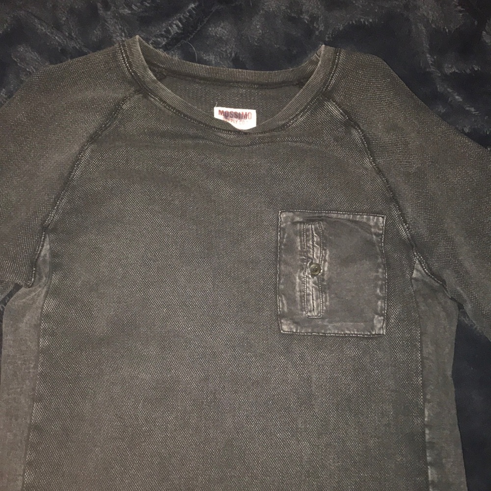 Mossimo long sleeve shirt